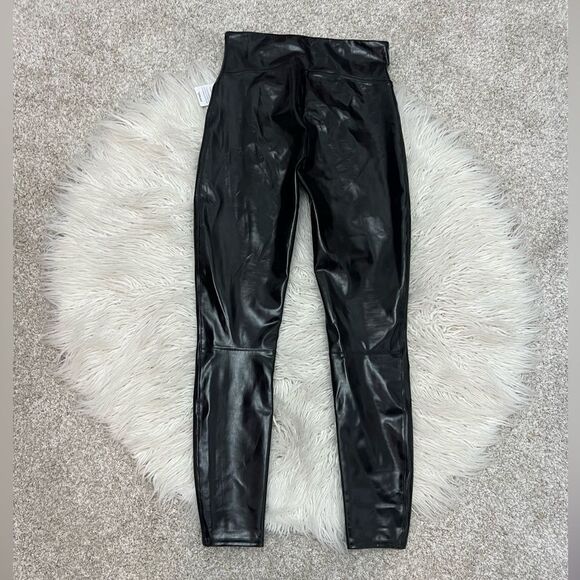 Shiny Spanx Faux Leather Leggings - Picture 3 of 5